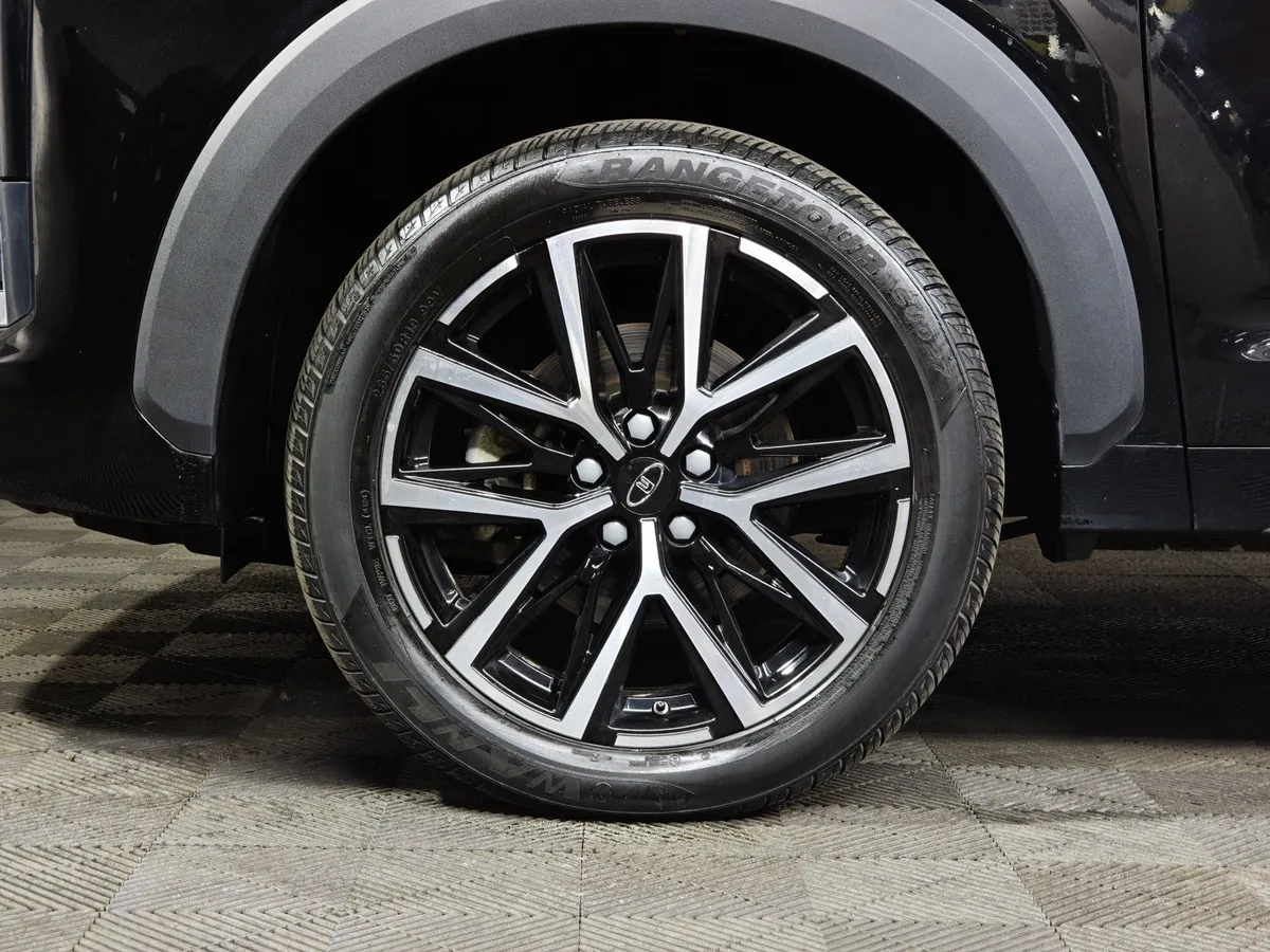 Москвич 8 1.5T DCT FWD (174 л.с.) Премиум Черный в АВИЛОН. Слайд №9