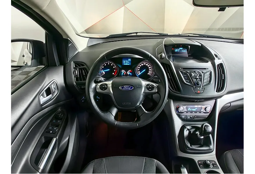 АВИЛОН - Ford Kuga 1.6 EcoBoost MT (150 л.с.) Trend Plus Черный - slide 11
