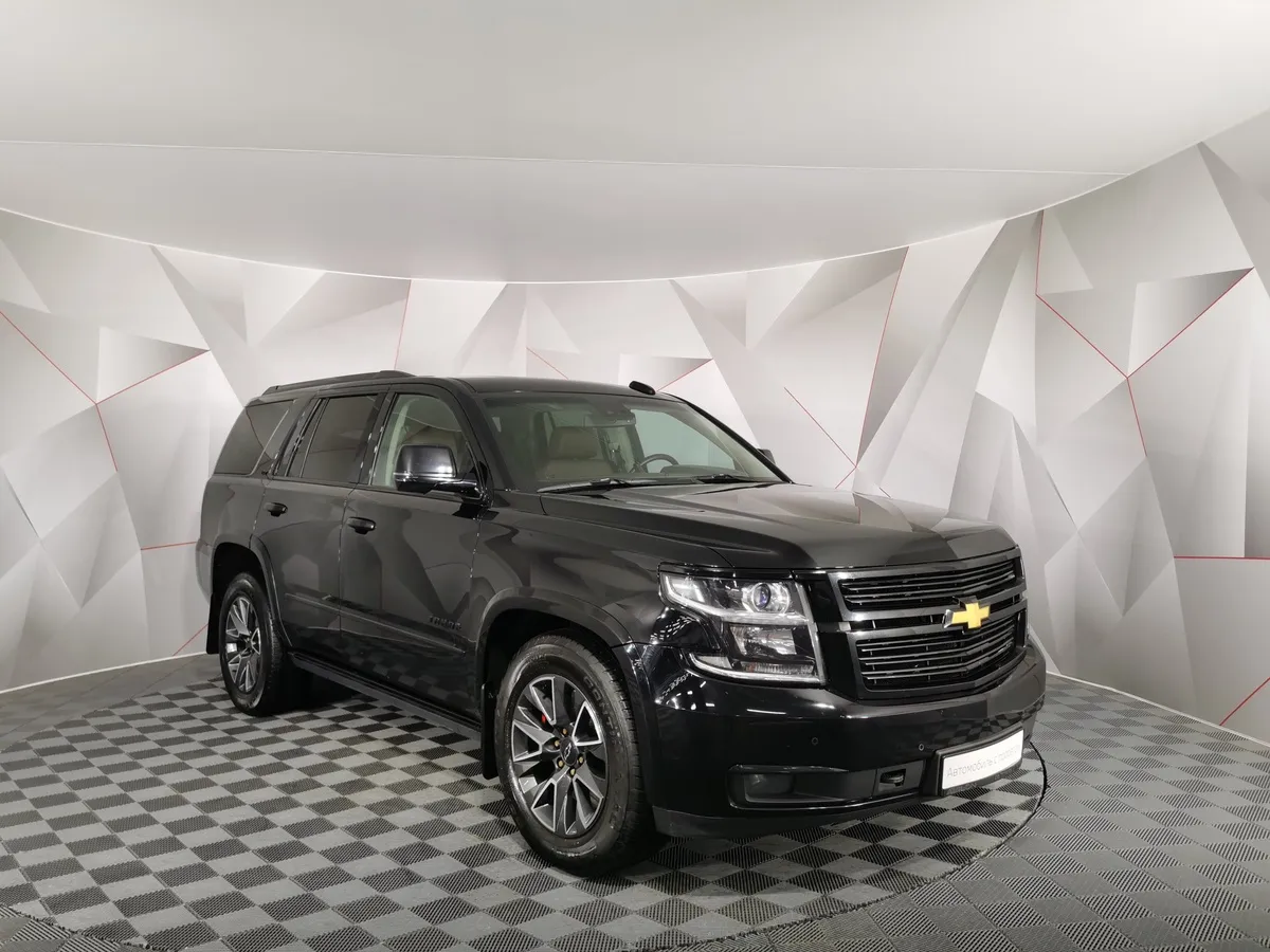 Chevrolet Tahoe 6.2 AT 4WD (409 л.с.) Черный в АВИЛОН. Слайд №3