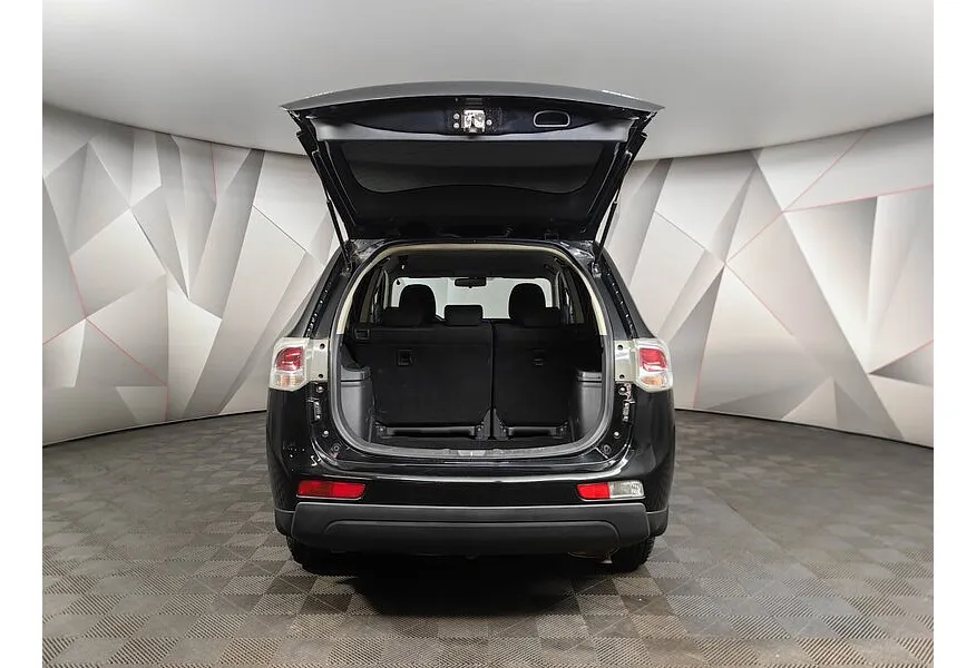 АВИЛОН - Mitsubishi Outlander 2.0 CVT 4WD (146 л.с.) Черный - slide 14
