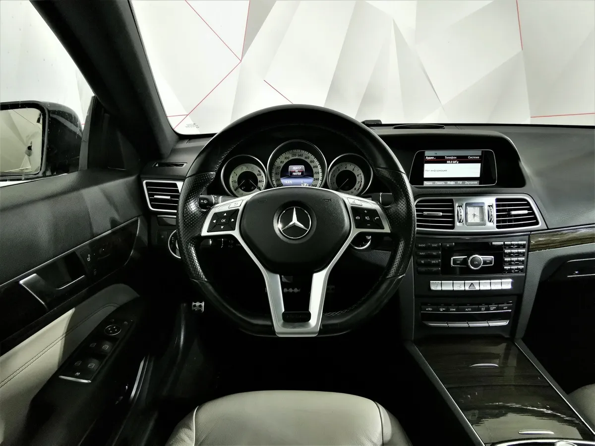 Mercedes-Benz E-Класс E 200 T BlueEfficiency 7G-Tronic Plus (184 л.с.) Серый в АВИЛОН. Слайд №19