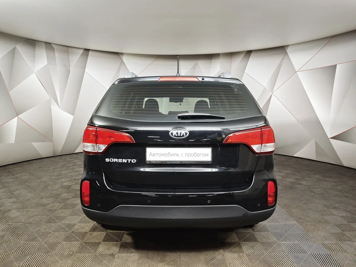 Kia Sorento 2.4 AT 4WD (175 л.с.) Luxe Черный в АВИЛОН. Слайд №8
