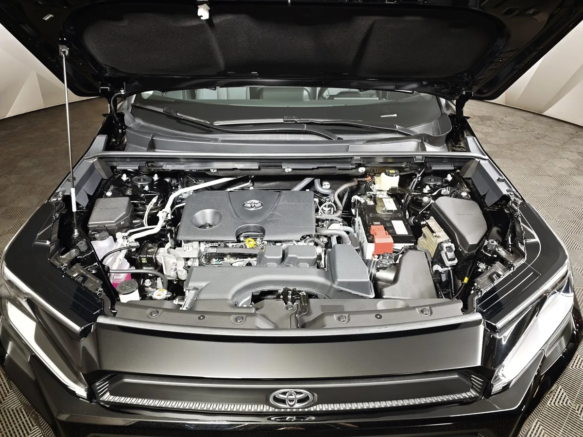 Toyota RAV4 2.0 CVT 4WD (171 л.с.) Люкс Черный в АВИЛОН. Слайд №11