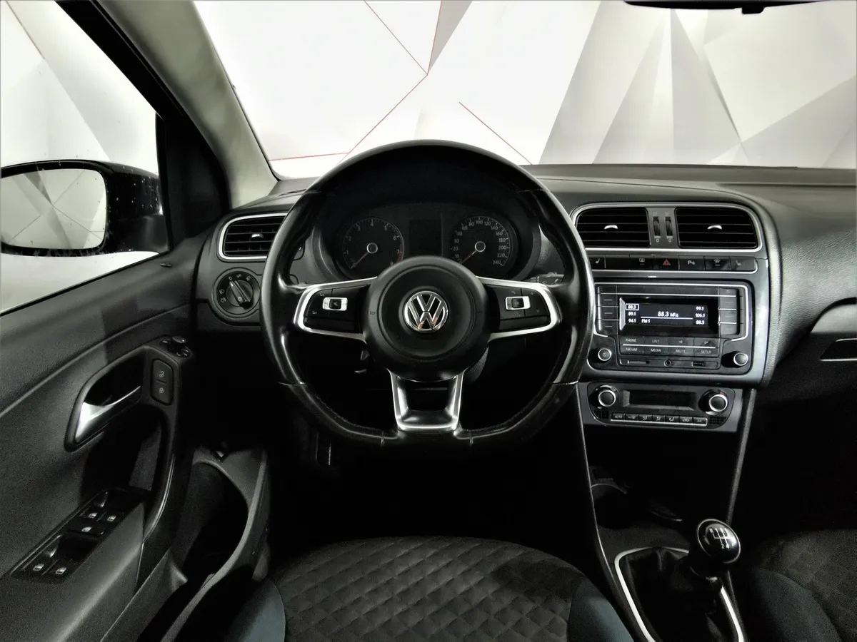 Volkswagen Polo 1.6 Tiptronic (105 л.с.) Comfortline Коричневый в АВИЛОН. Слайд №19