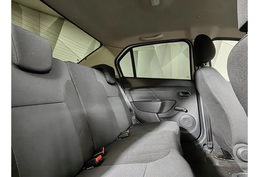 Renault Logan 1.6 AT (102 л.с.) Белый в АВИЛОН. Слайд №15