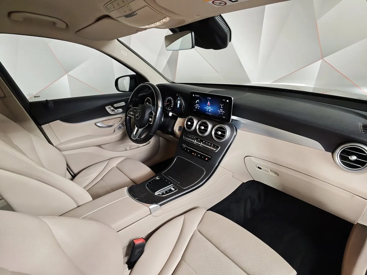 Mercedes-Benz GLC 300 d 9G-TRONIC 4MATIC (245 л.с.) Sport (Локальная сборка) Черный в АВИЛОН. Слайд №13