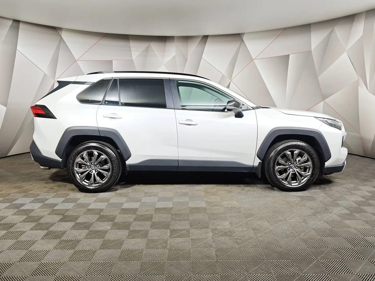 Toyota RAV4 2.0i CVT AWD (171 л.с.) Adventure Ultimate Белый в АВИЛОН. Слайд №6