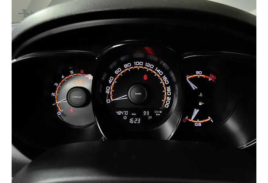 ВАЗ (Lada) Vesta 1.6 CVT (113 л.с.) Белый в АВИЛОН. Слайд №18