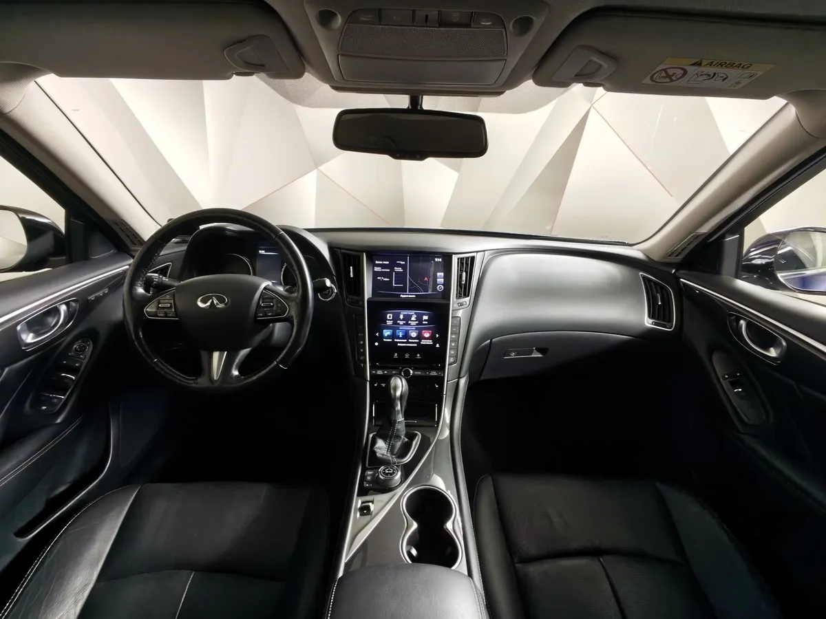 Infiniti Q50 2.0 T AT (211 л.с.) Синий в АВИЛОН. Слайд №13