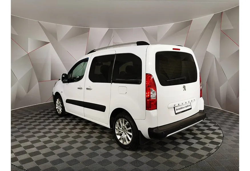 Peugeot Partner 1.6 HDi MT (90 л.с.) Белый в АВИЛОН. Слайд №4