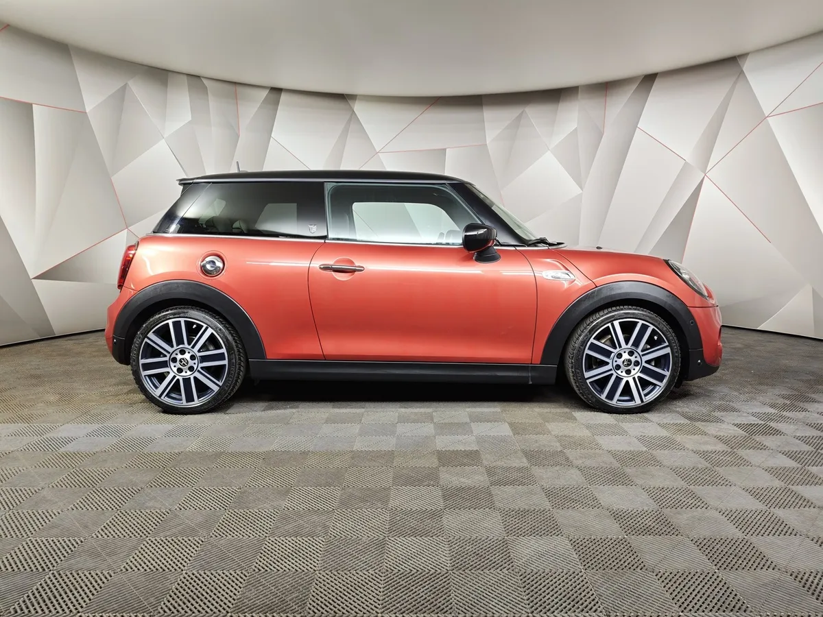 MINI 3 двери Cooper S 2.0 AMT (192 л.с.) Красный в АВИЛОН. Слайд №6