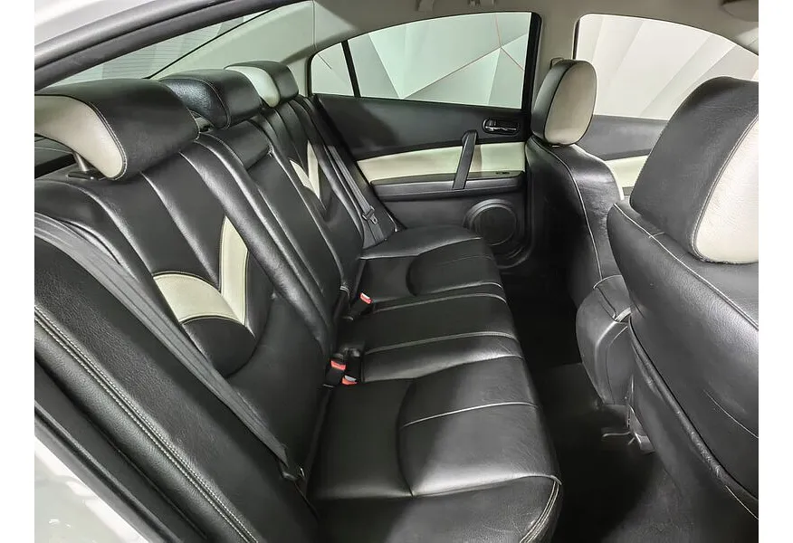 Mazda 6 2.0 SKYACTIV-G AT (150 л.с.) Белый в АВИЛОН. Слайд №13