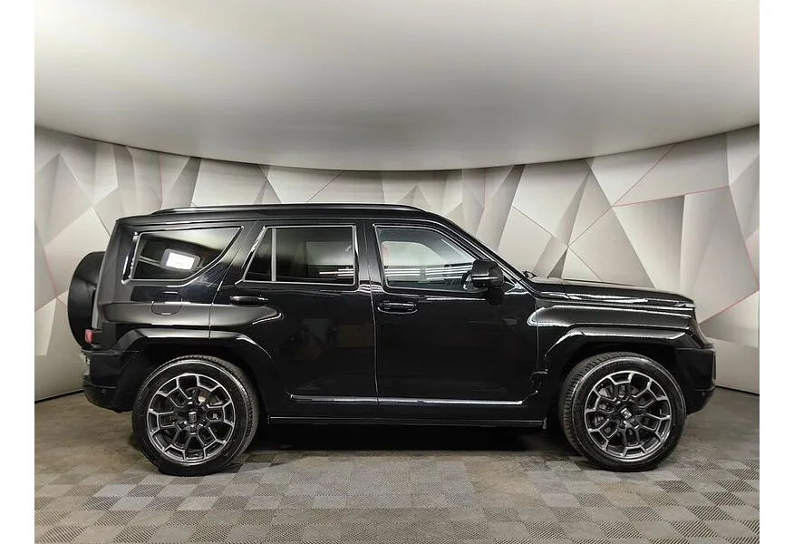 TANK 700 3.0 Turbo V6 AT 4WD (422 л.с.) Hi-Performance Черный в АВИЛОН. Слайд №6