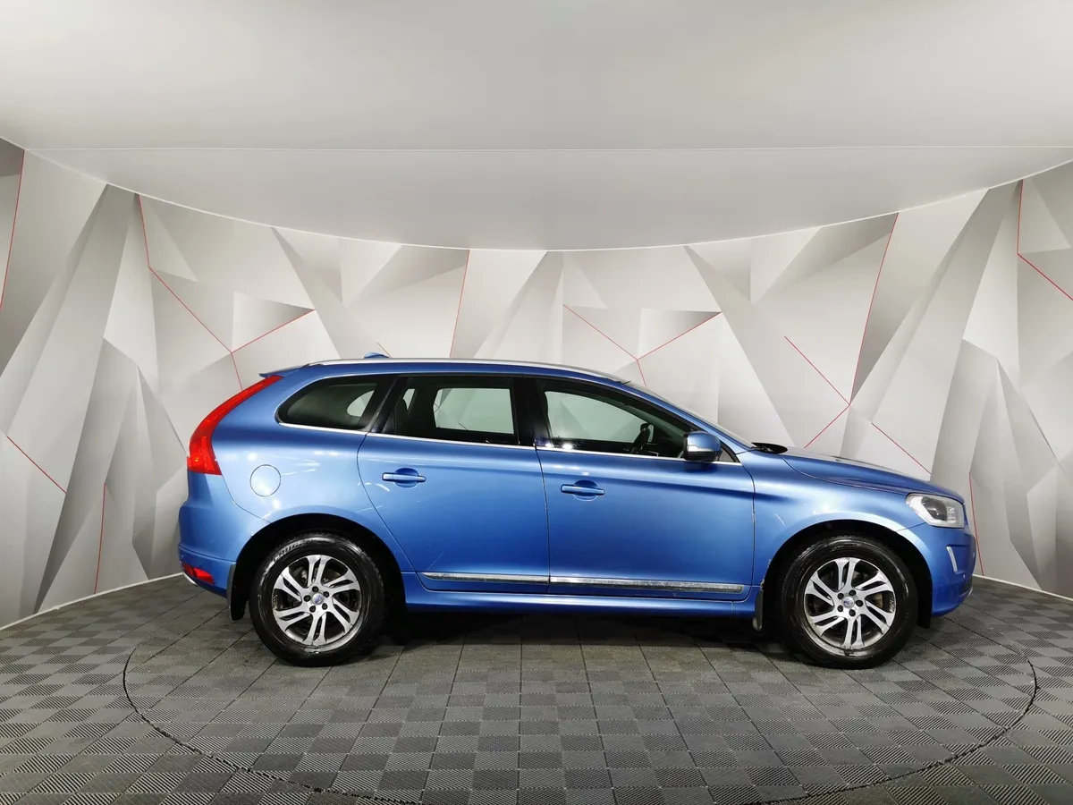 Volvo XC60 2.4 D4 Geartronic AWD (181 л.с.) Голубой в АВИЛОН. Слайд №6