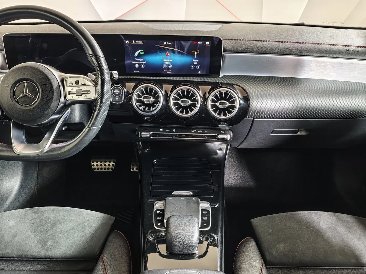 Mercedes-Benz CLA 200 7G-DCT (150 л.с.) Sport Красный в АВИЛОН. Слайд №15
