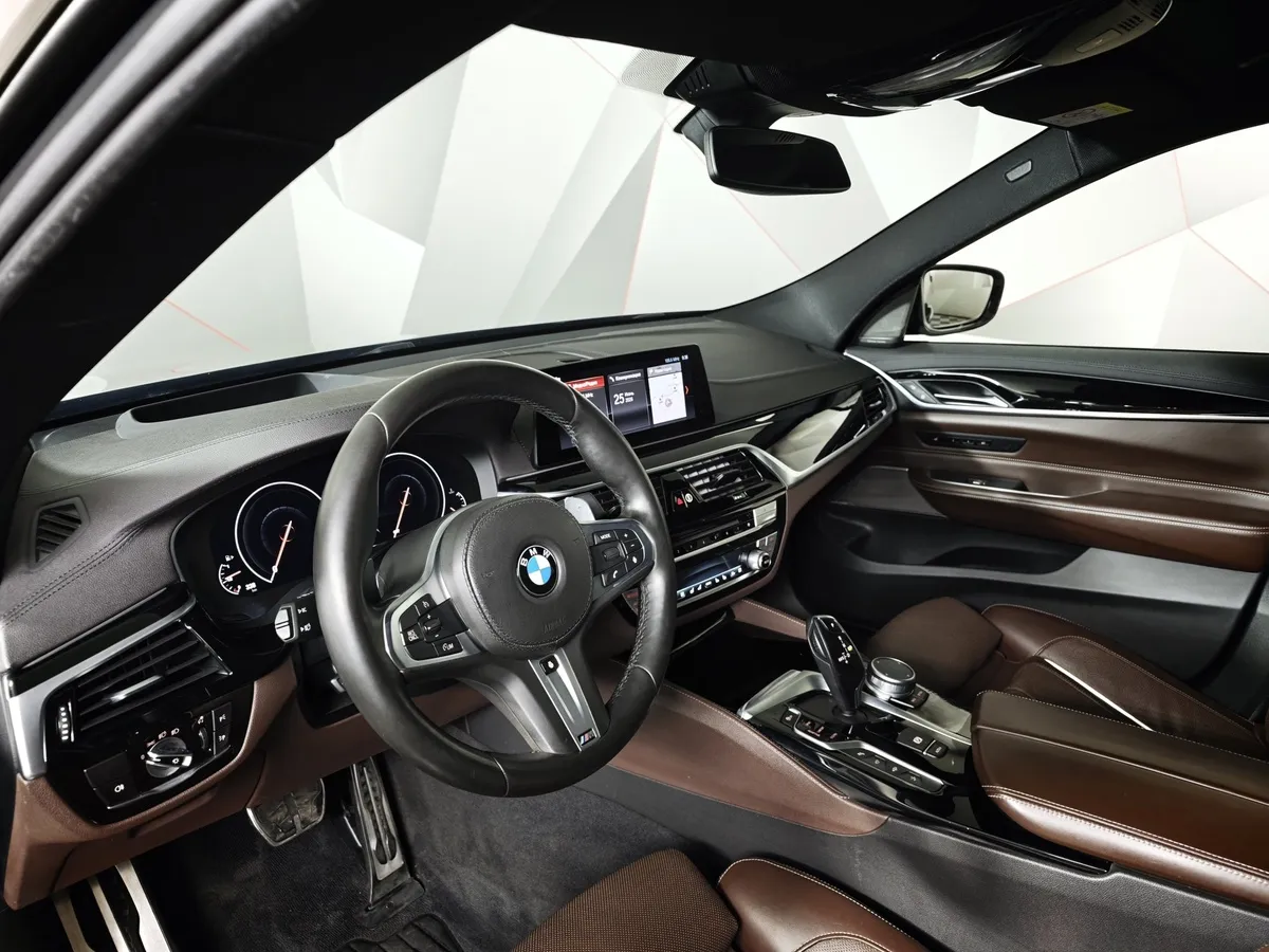BMW 6 серия 640i xDrive Steptronic (340 л.с.) Черный в АВИЛОН. Слайд №12