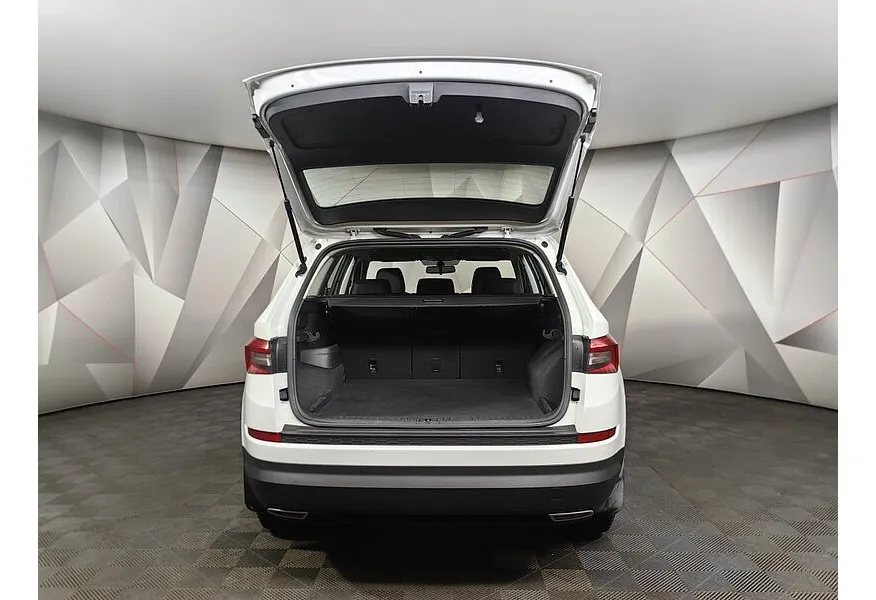 АВИЛОН - Skoda Kodiaq 1.4 TSI DSG (150 л.с.) Белый - slide 16