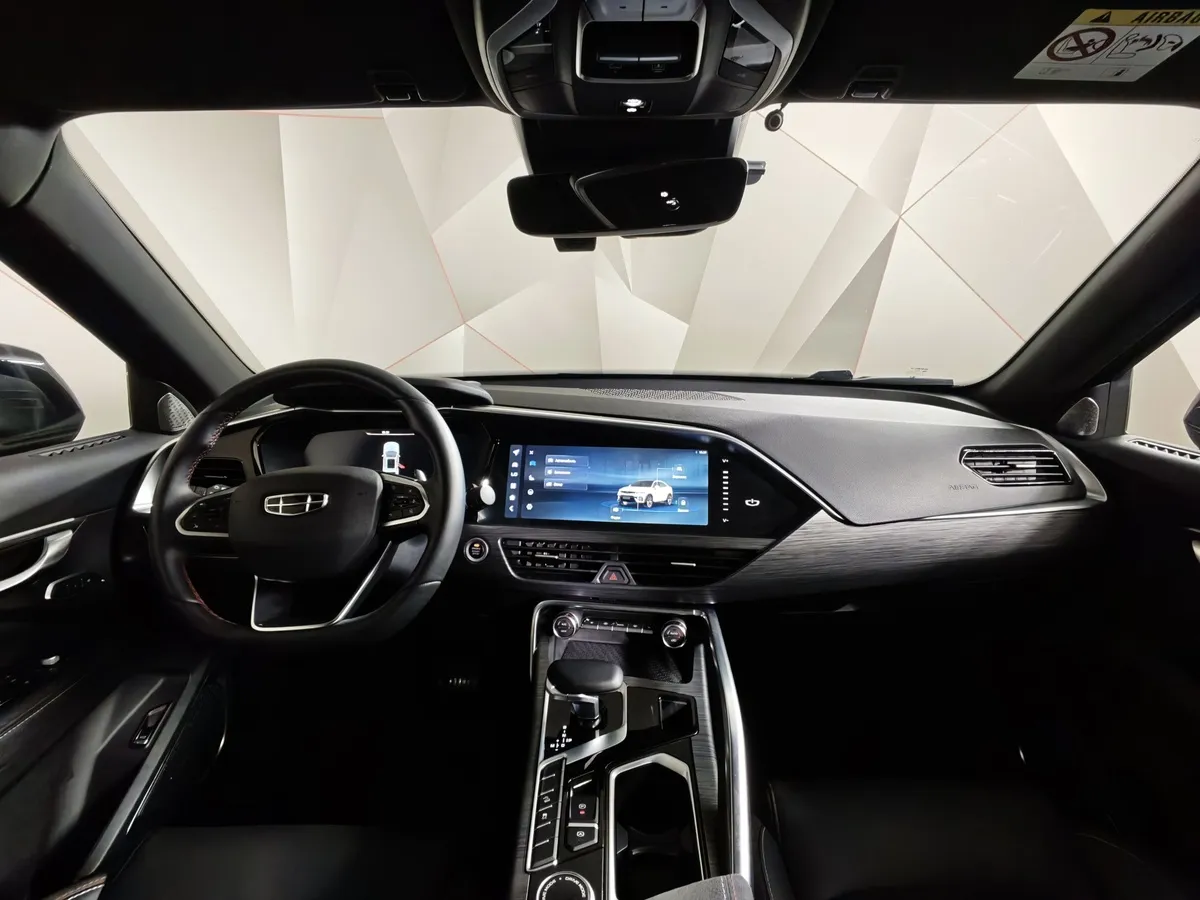 Geely Tugella 2.0 AT AWD (238 л.с.) Flagship Черный в АВИЛОН. Слайд №12