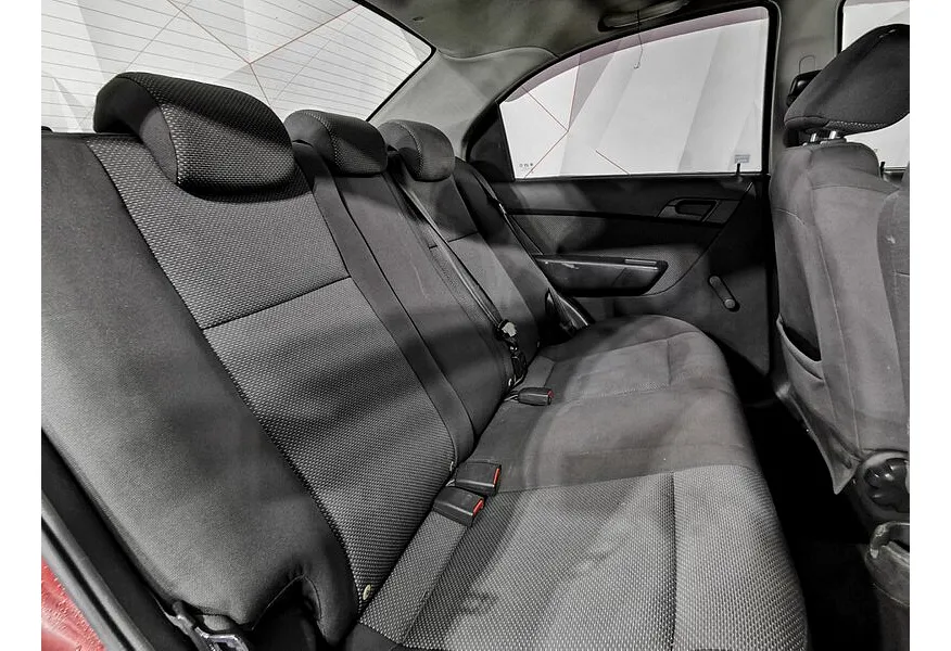 Chevrolet Aveo 1.4 AT (101 л.с.) Красный в АВИЛОН. Слайд №16