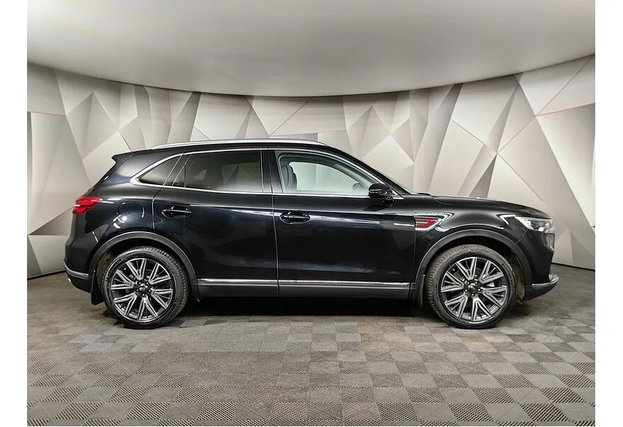 Hongqi HS5 2.0 AT 4WD (224 л.с.) Comfort Черный в АВИЛОН. Слайд №6