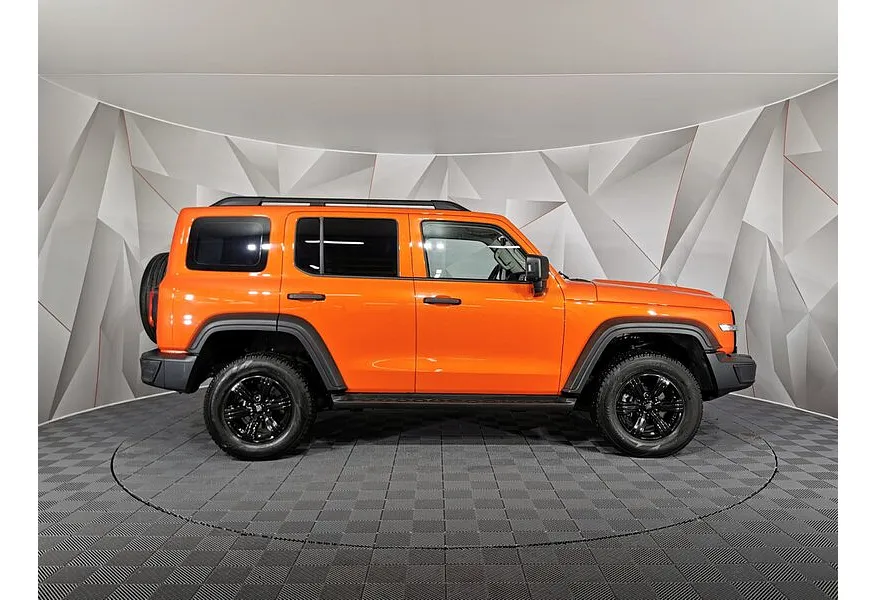 TANK 300 2.0T AT 4WD (220 л.с.) Adventure Оранжевый в АВИЛОН. Слайд №6