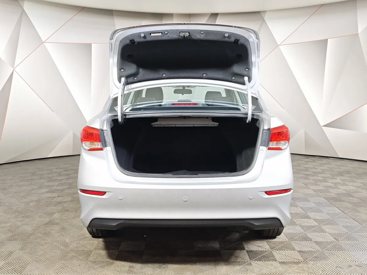 Changan Alsvin 1.5 DSG 2WD (107 л.с.) LX Серый в АВИЛОН. Слайд №12