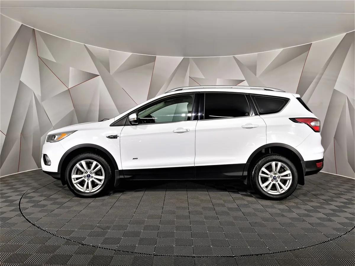 Ford Kuga 1.5 EcoBoost AT AWD (150 л.с.) Trend Plus Белый в АВИЛОН. Слайд №5