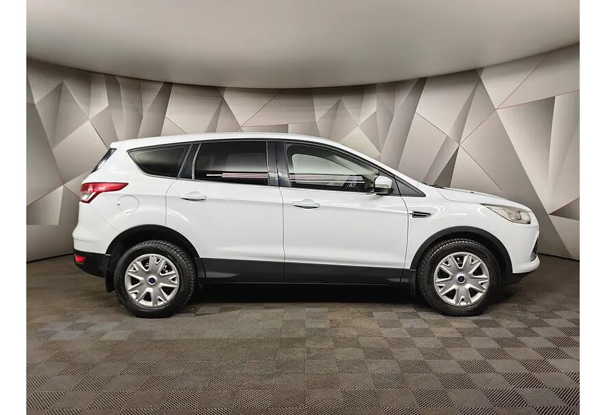 Ford Kuga 1.6 EcoBoost MT (150 л.с.) Trend Белый в АВИЛОН. Слайд №6 Ford Kuga 1.6 EcoBoost MT (150 л.с.) Trend Белый в АВИЛОН. Слайд №6