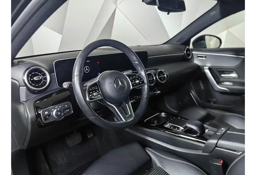 АВИЛОН - Mercedes-Benz A-Класс A 200 7G-DCT (150 л.с.) Progressive Черный - slide 10