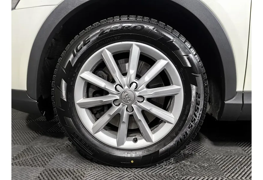 Audi Q3 2.0 TFSI quattro S tronic (170 л.с.) Белый в АВИЛОН. Слайд №9