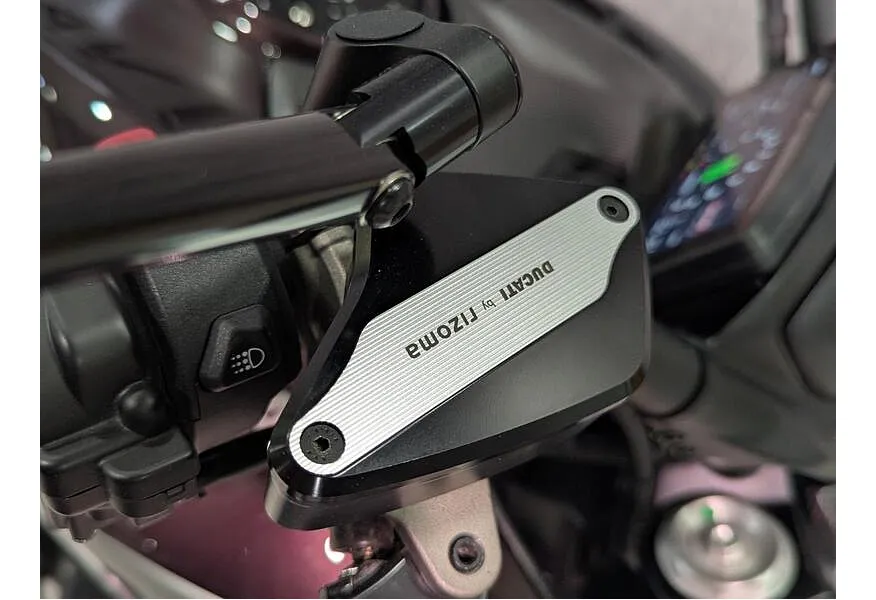 Ducati XDiavel V4 V4 1158 см³ (168 л.с.) (168) 1158 Черный в АВИЛОН. Слайд №12