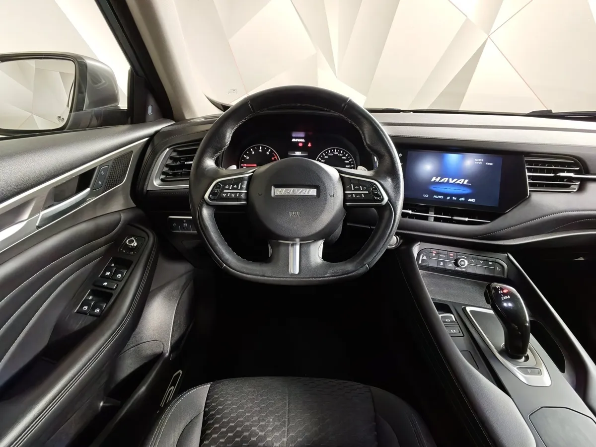 Haval F7 1.5T FWD 7DCT (150 л.с.) Comfort Серый в АВИЛОН. Слайд №19