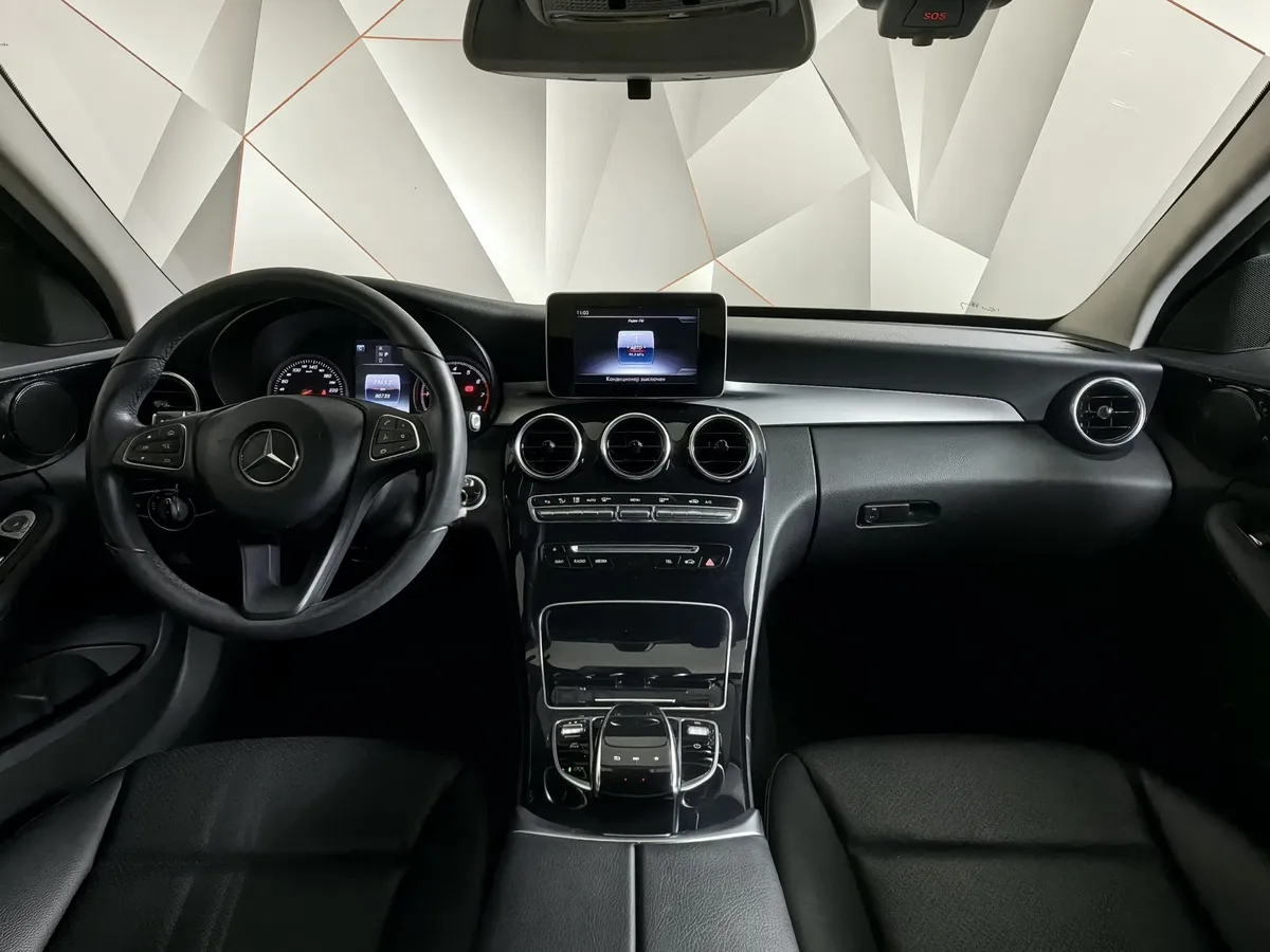 Mercedes-Benz C-Класс C 180 9G-TRONIC (150 л.с.) Premium Белый в АВИЛОН. Слайд №14