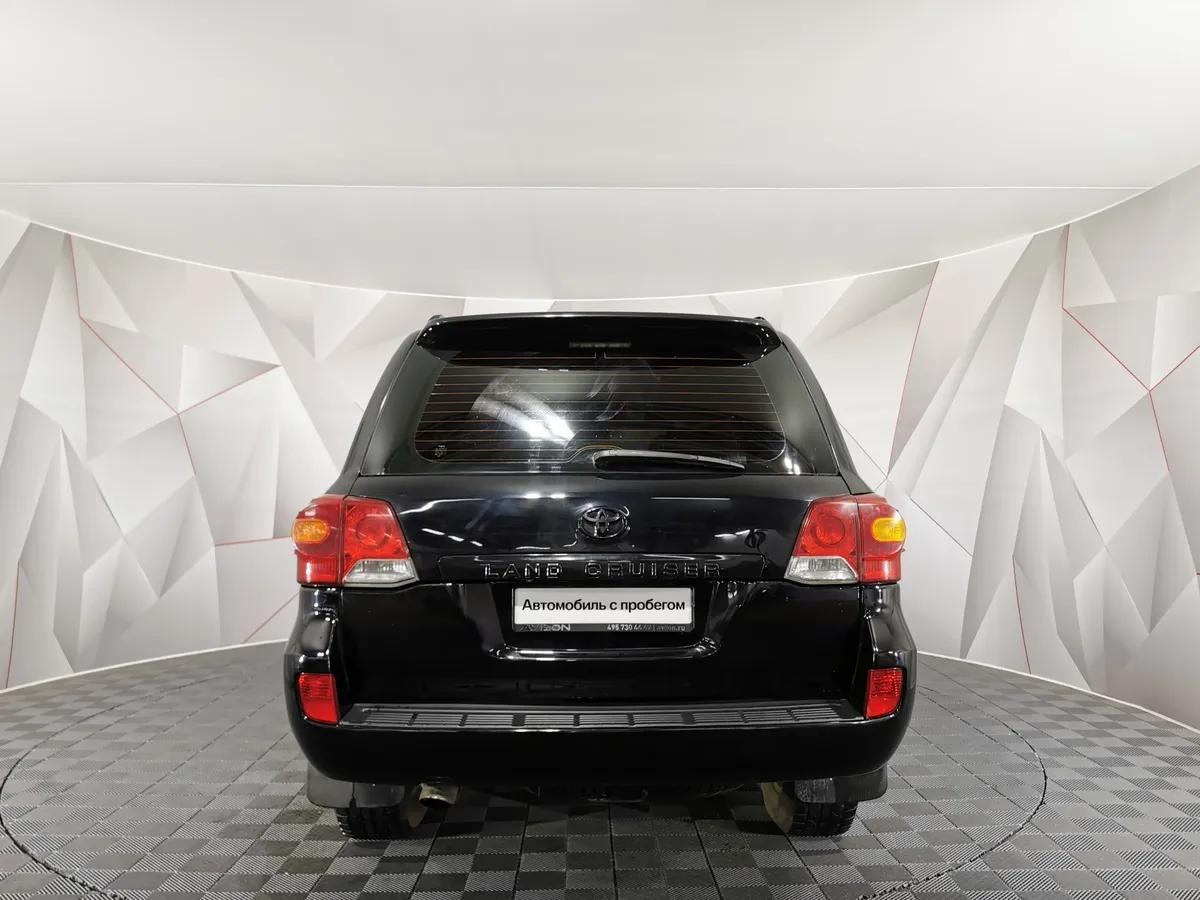 Toyota Land Cruiser 4.5 Twin-Turbo D AT 4WD (5 мест) (235 л.с.) Престиж Черный в АВИЛОН. Слайд №8