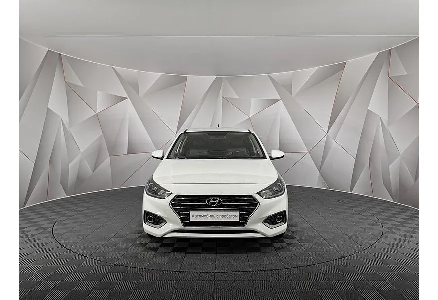 Hyundai Solaris 1.6 MT (123 л.с.) Family Белый в АВИЛОН. Слайд №7