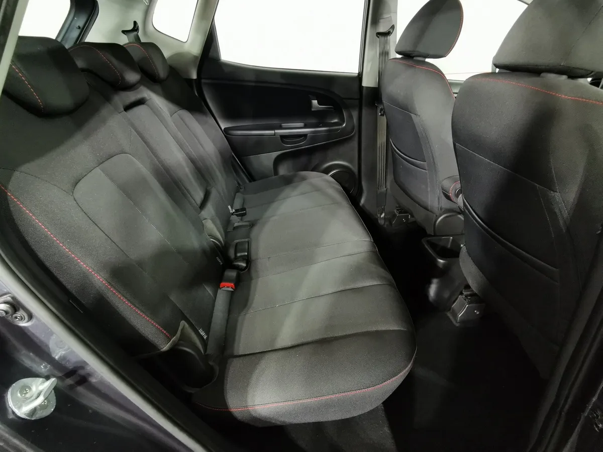 Kia Venga 1.6 AT (125 л.с.) Серый в АВИЛОН. Слайд №15
