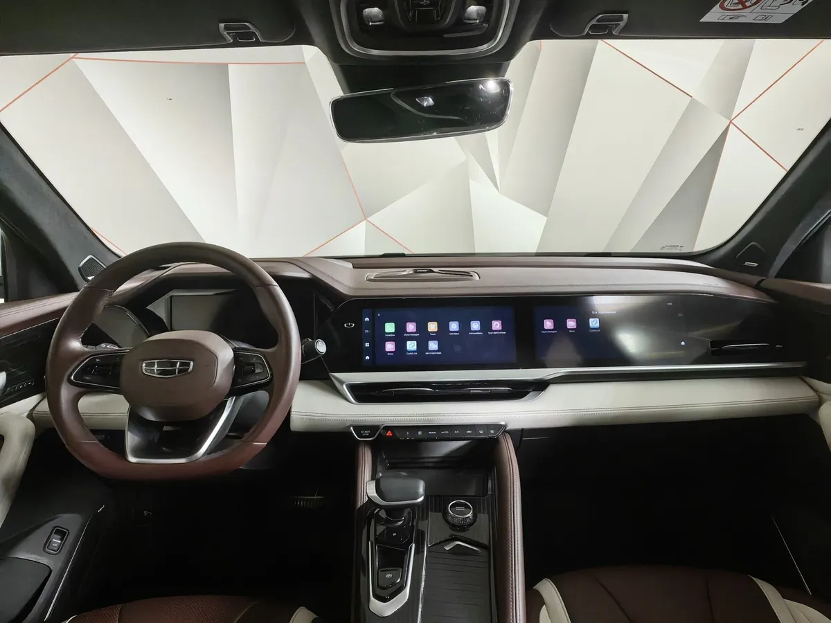 Geely Monjaro 2.0T 8AT 4WD (238 л.с.) Flagship Белый в АВИЛОН. Слайд №14