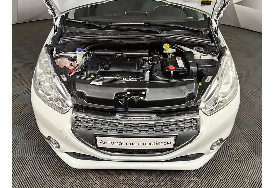 АВИЛОН - Peugeot 208 1.6 VTi AT (120 л.с.) Белый - slide 14