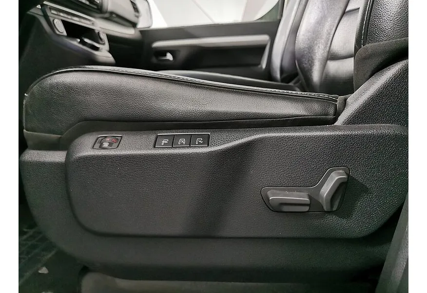 Citroen SpaceTourer 2.0 HDi AT XL (7 мест) (150 л.с.) Business Lounge Черный в АВИЛОН. Слайд №23