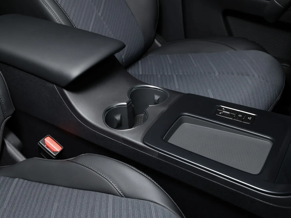 TENET Plus L4 1.5T 6DCT 2WD (147 л.с.) Элегант Белый в АВИЛОН. Слайд №10