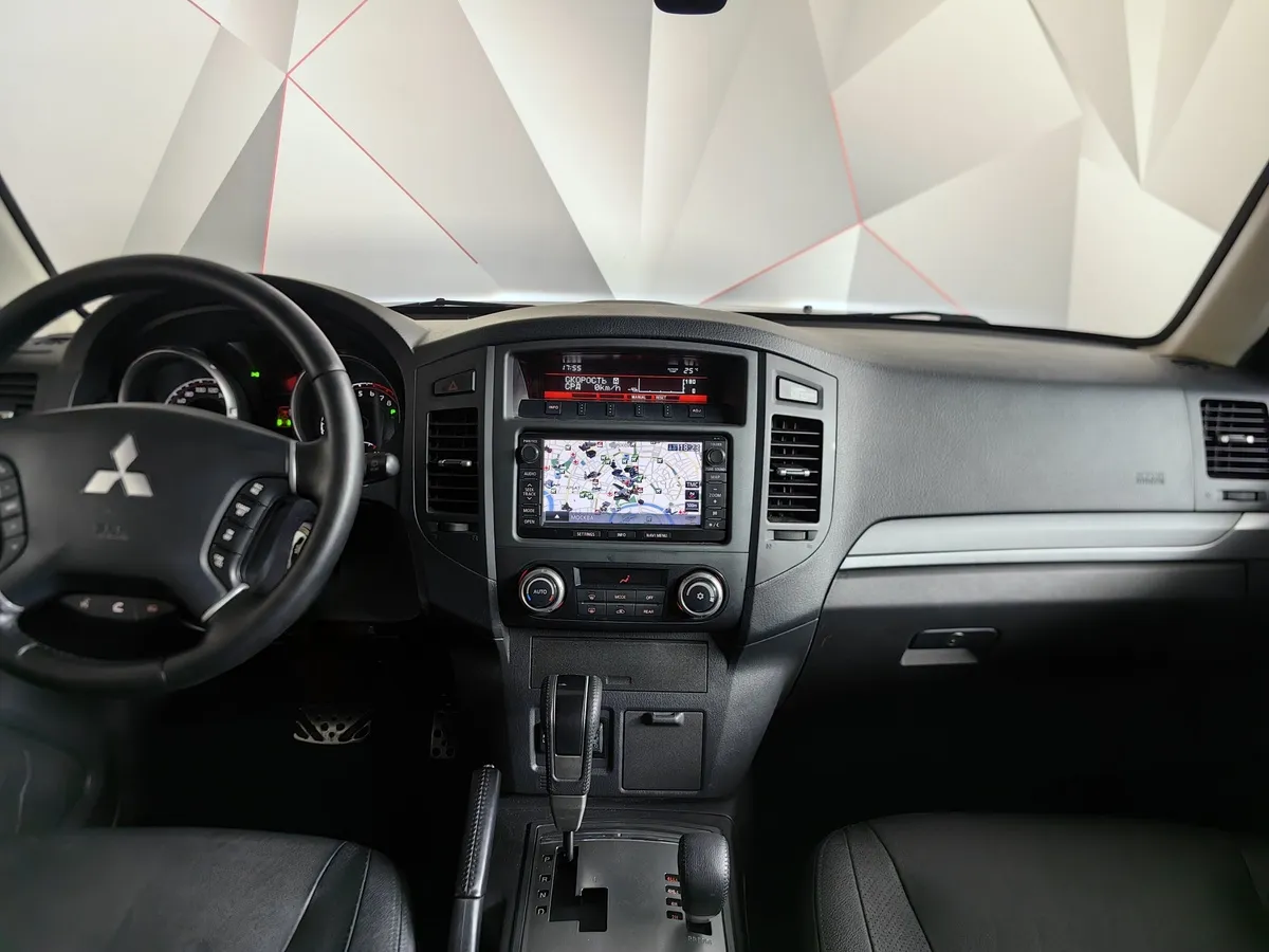 Mitsubishi Pajero 3.0 AT AWD (178 л.с.) Черный в АВИЛОН. Слайд №15