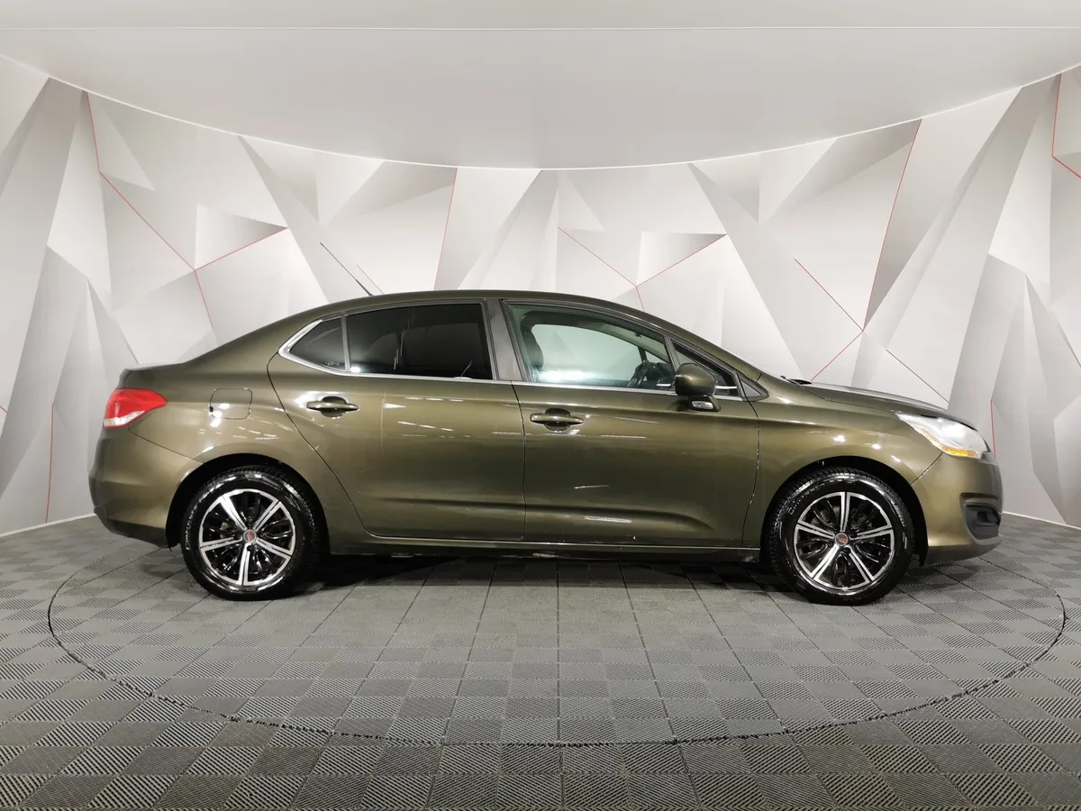 Citroen C4 1.6 VTi MT (116 л.с.) Коричневый в АВИЛОН. Слайд №6