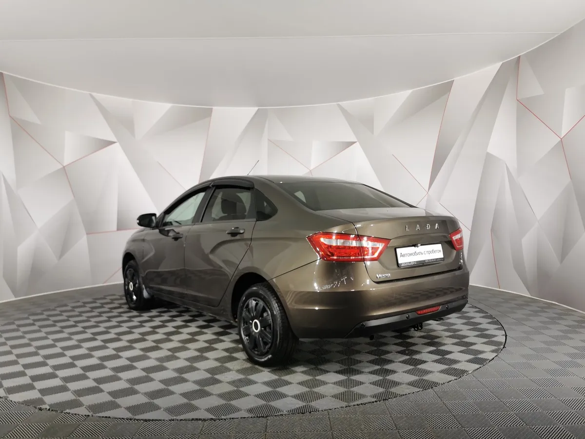 ВАЗ (Lada) Vesta 1.6 CVT (113 л.с.) Luxe Multimedia Коричневый в АВИЛОН. Слайд №4