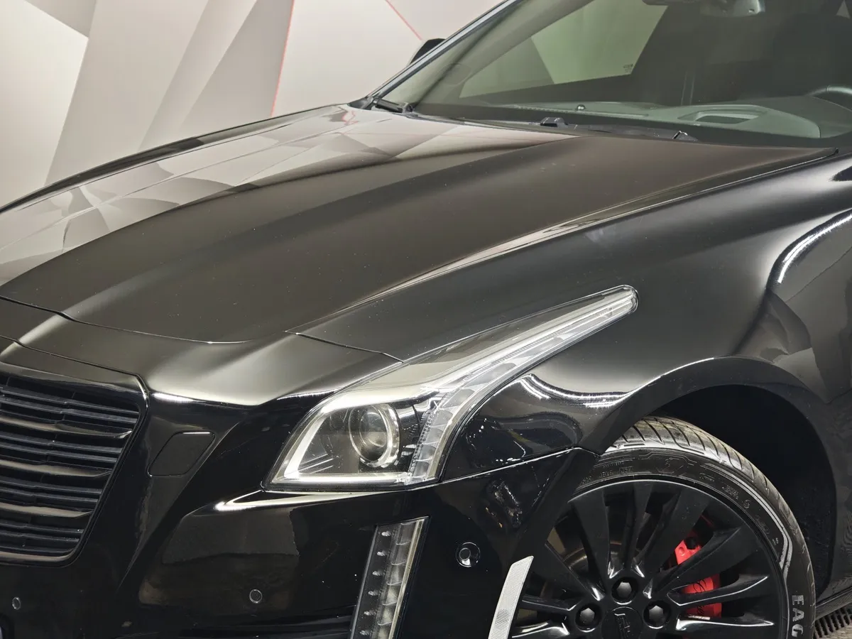 Cadillac CTS 2.0 AT AWD (276 л.с.) Luxury Черный в АВИЛОН. Слайд №9