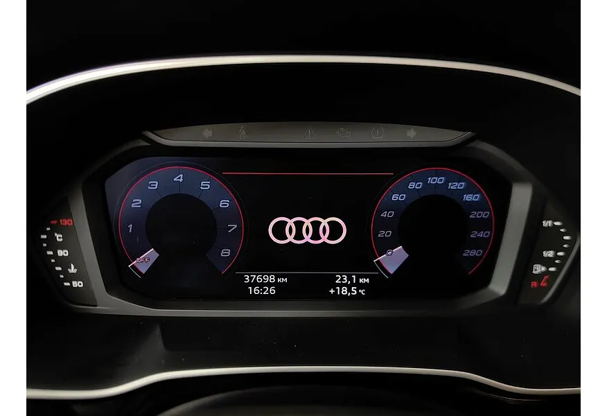 Audi Q3 2.0 TFSI S-tronic quattro (180 л.с.) Design Белый в АВИЛОН. Слайд №18