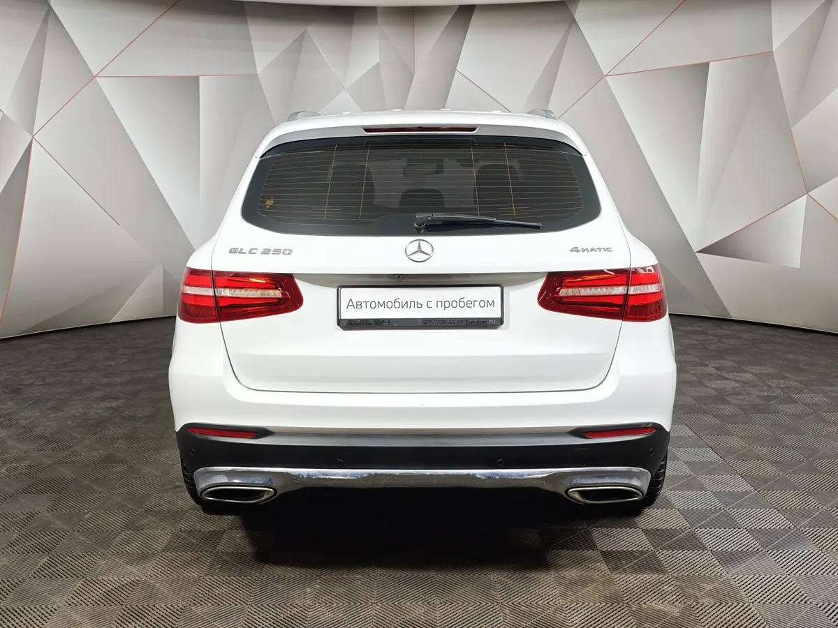 Mercedes-Benz GLC 250 9G-TRONIC 4MATIC (211 л.с.) Premium Белый в АВИЛОН. Слайд №8