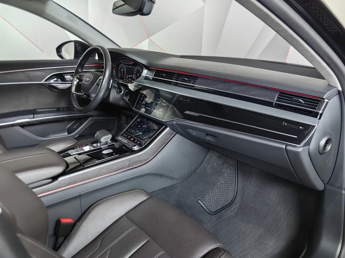 Audi A8 3.0 TFSI L tiptronic quattro (340 л.с.) Черный в АВИЛОН. Слайд №12