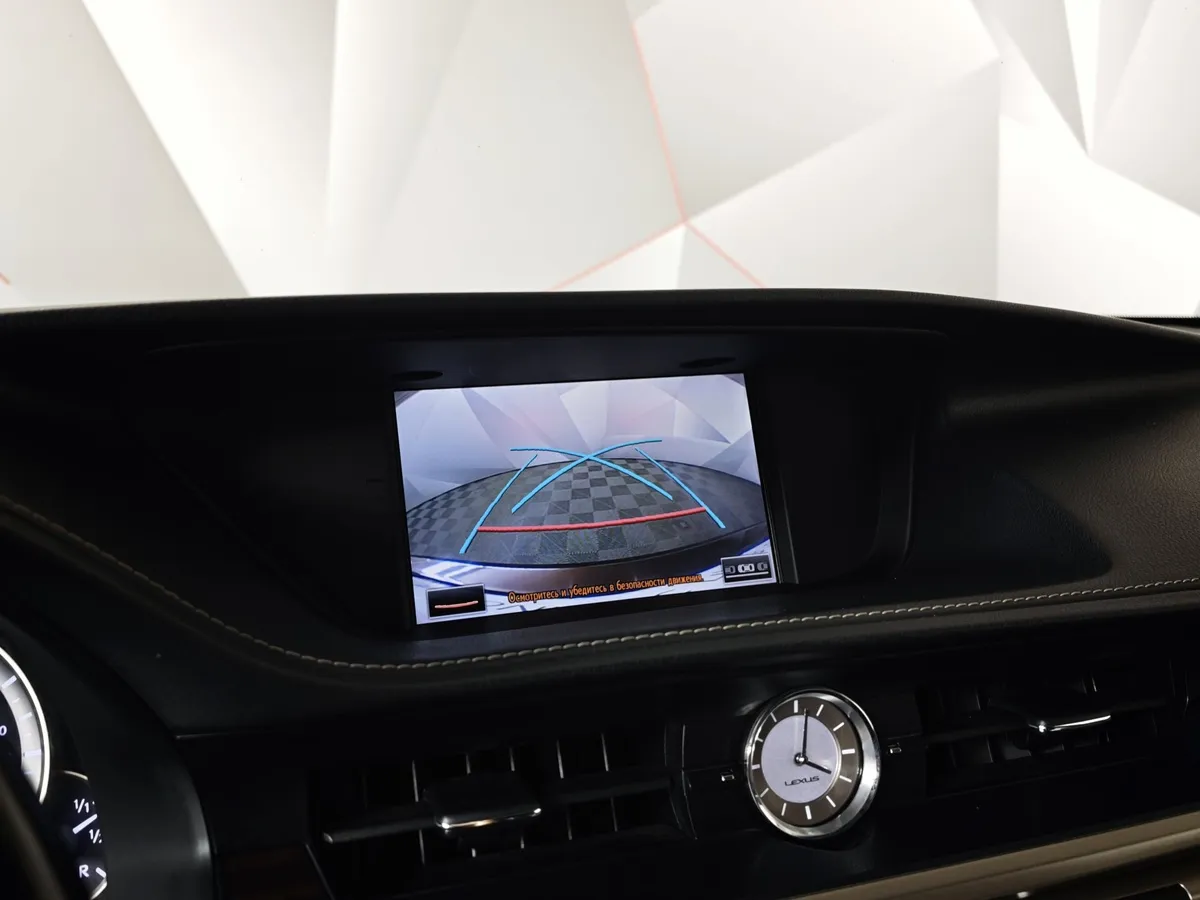 Lexus ES 250 AT (184 л.с.) Коричневый в АВИЛОН. Слайд №23