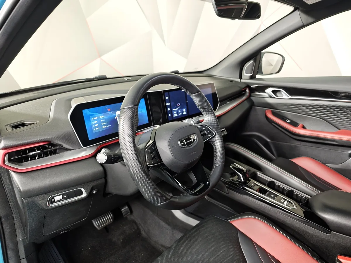 Geely Coolray 1.5T 7DCT 2WD (150 л.с.) Luxury Синий в АВИЛОН. Слайд №18