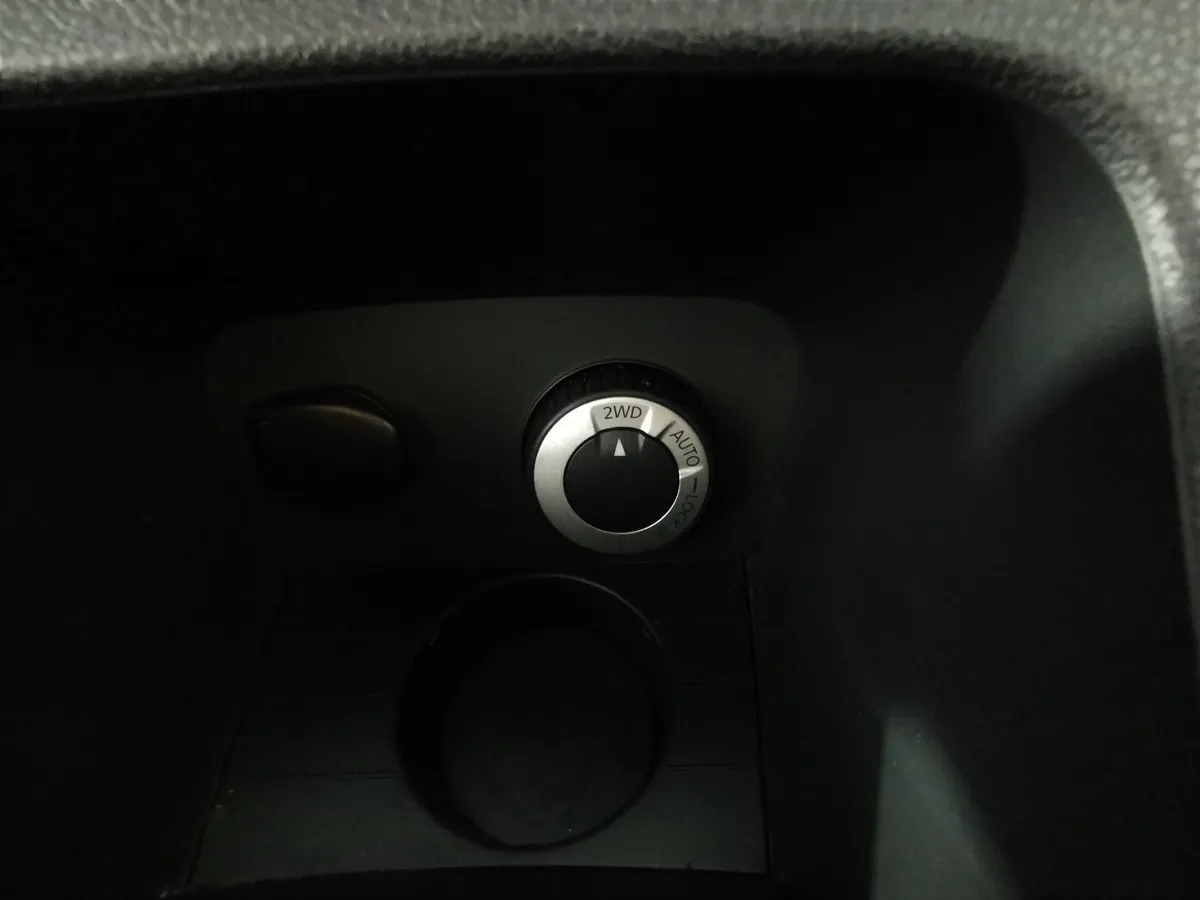 Renault Kaptur 2.0 AT AWD (143 л.с.) Зеленый в АВИЛОН. Слайд №20